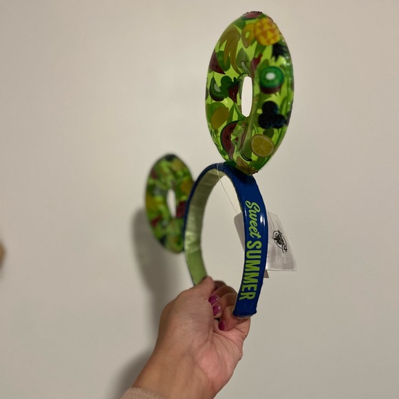 NWT Disney Summer Inflatable Pool Minnie Ears - Picture 3 of 4